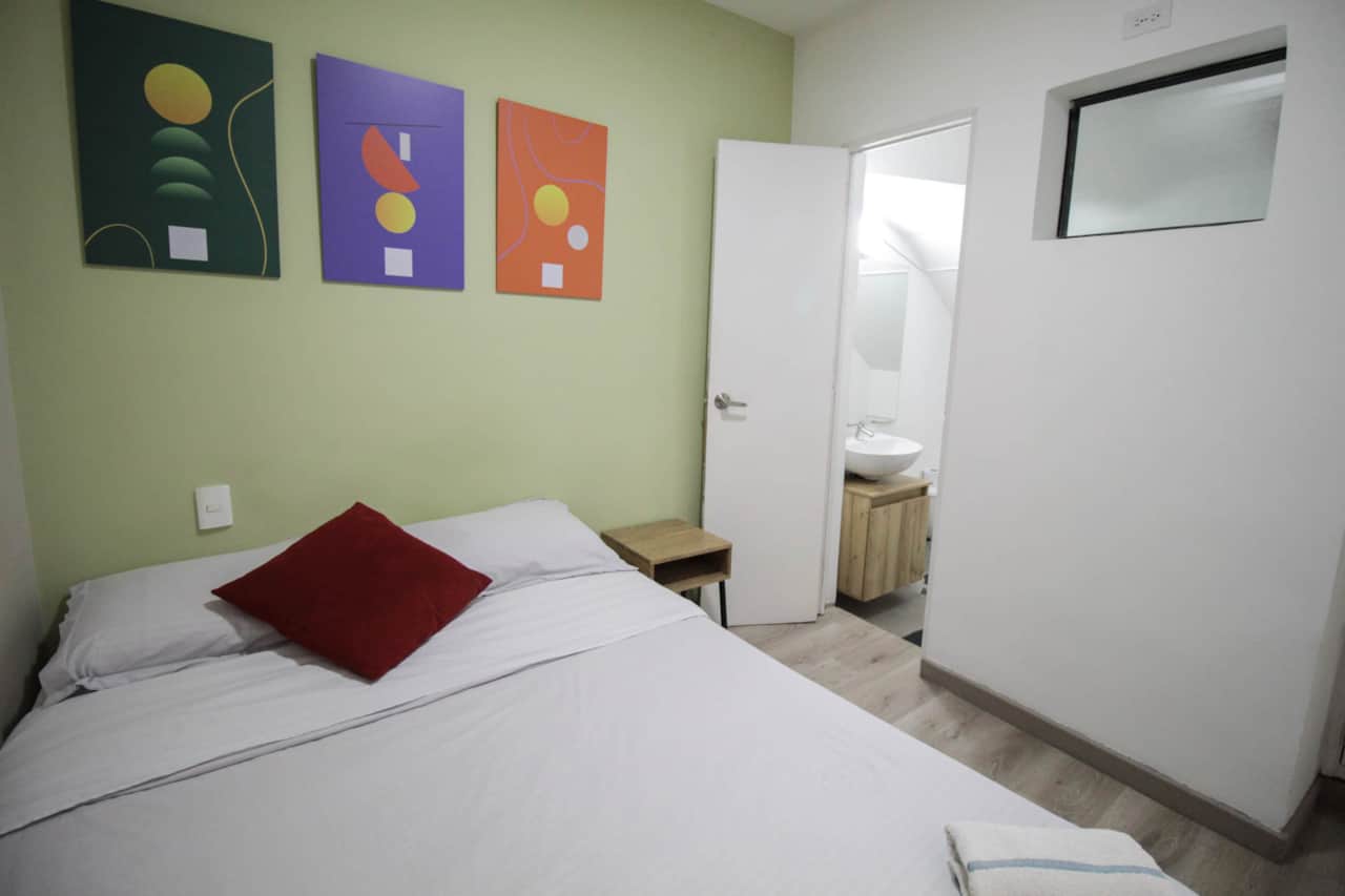 Alojamiento  más cómodo y privado que un hostal en el Poblado