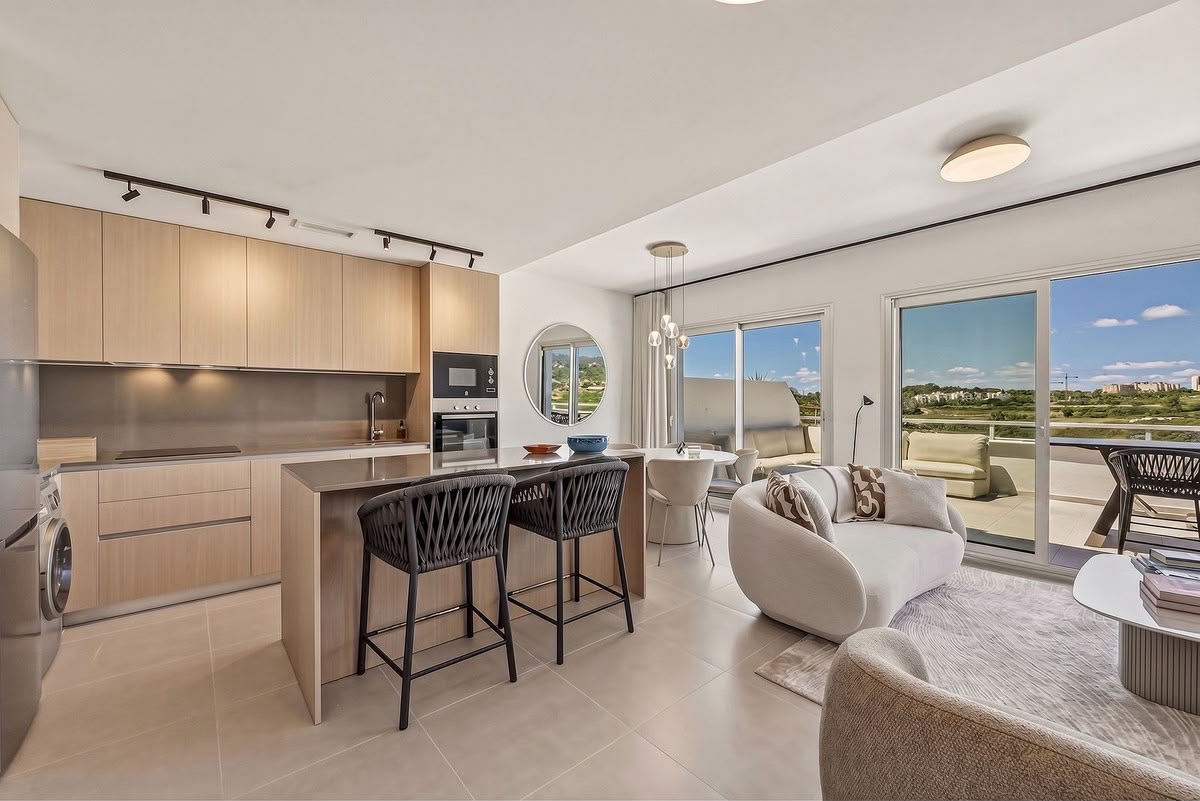 RDR582- Stylish apartment in Oceana Gardens