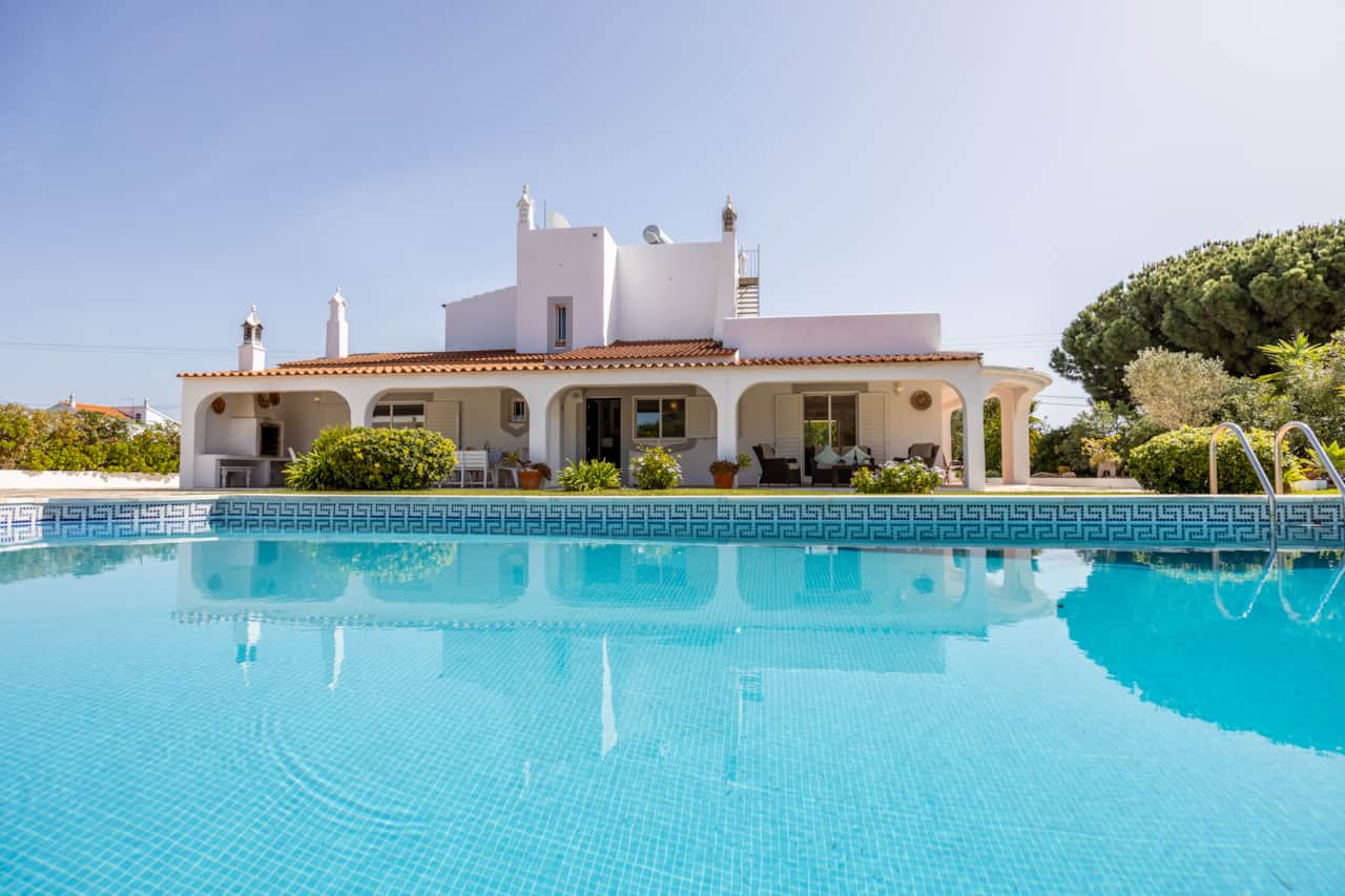 House/ Pool 