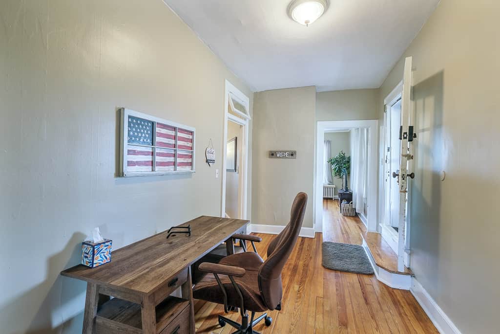 Entry and office Entry and office