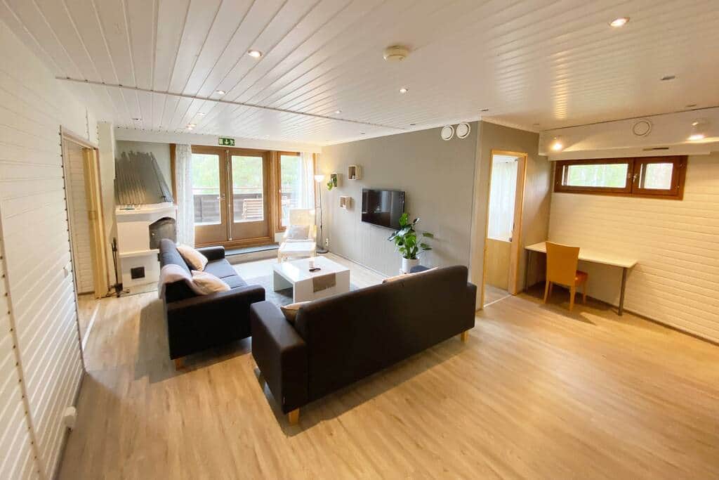 Lake View - Living Room & Work Station