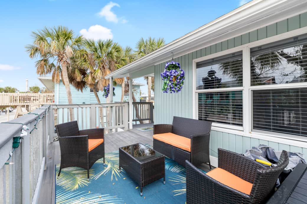 Private Deck