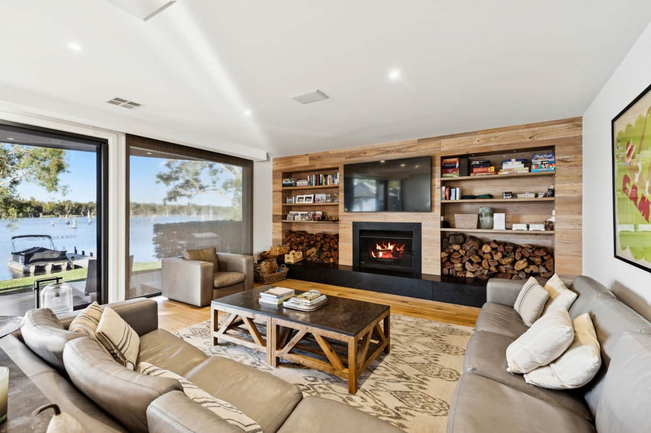 096 Open2view ID997721 34 Graham