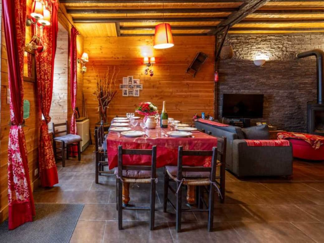 Table salon , coin détente , coin repas , Grande pièce de vie 