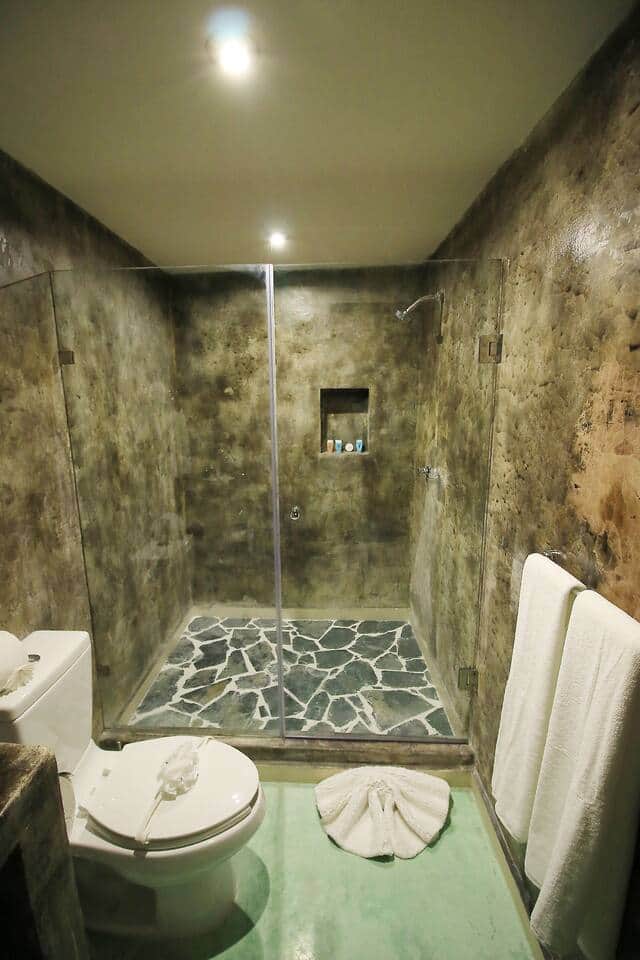 Chiapas - Shower