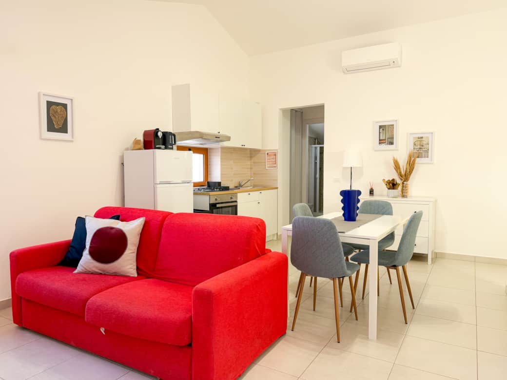 SOGGIORNO CON DIVANO LETTO