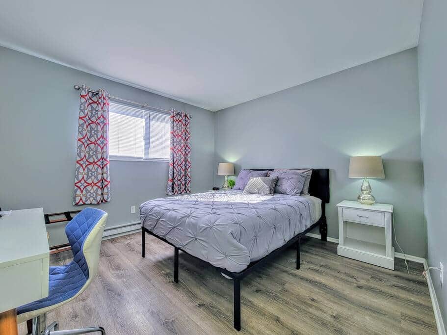 Bedroom #1 Queen size bed