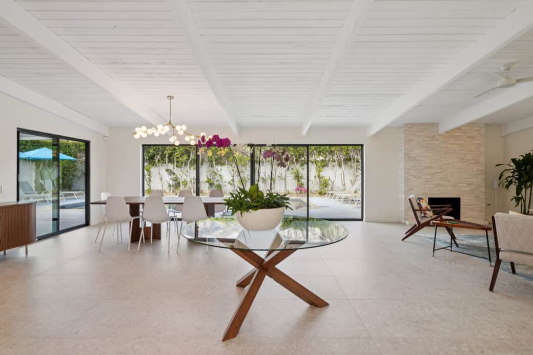 Great room entry / Dining area