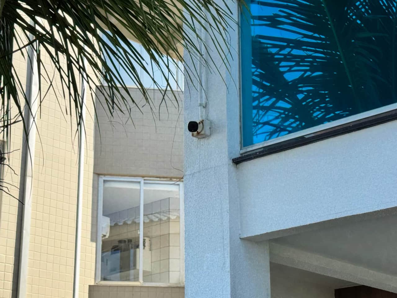 cameras na area externa 