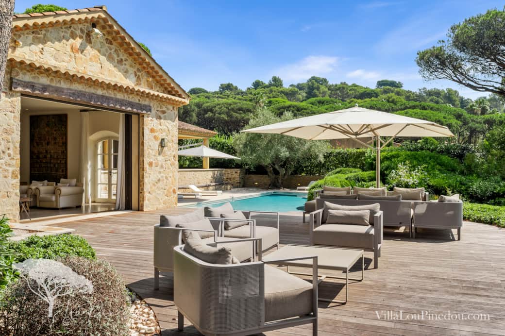 Villa Lou Pinedou Outside 36
