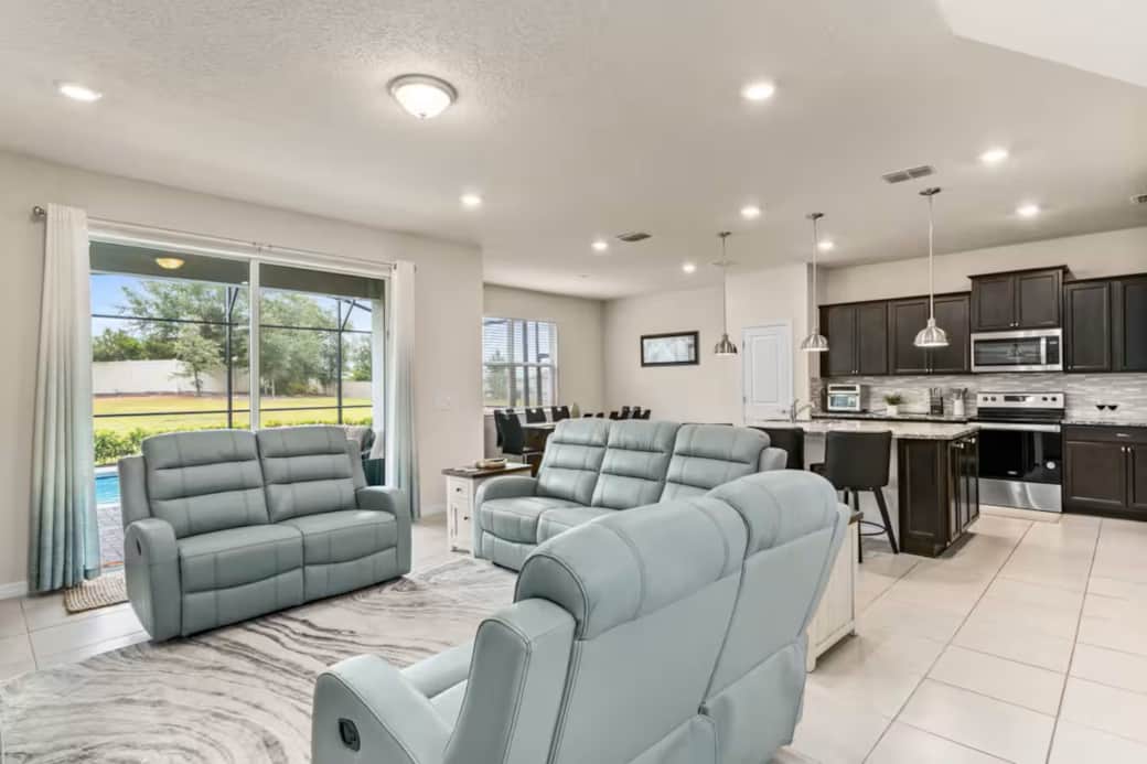 Living Area Living Area