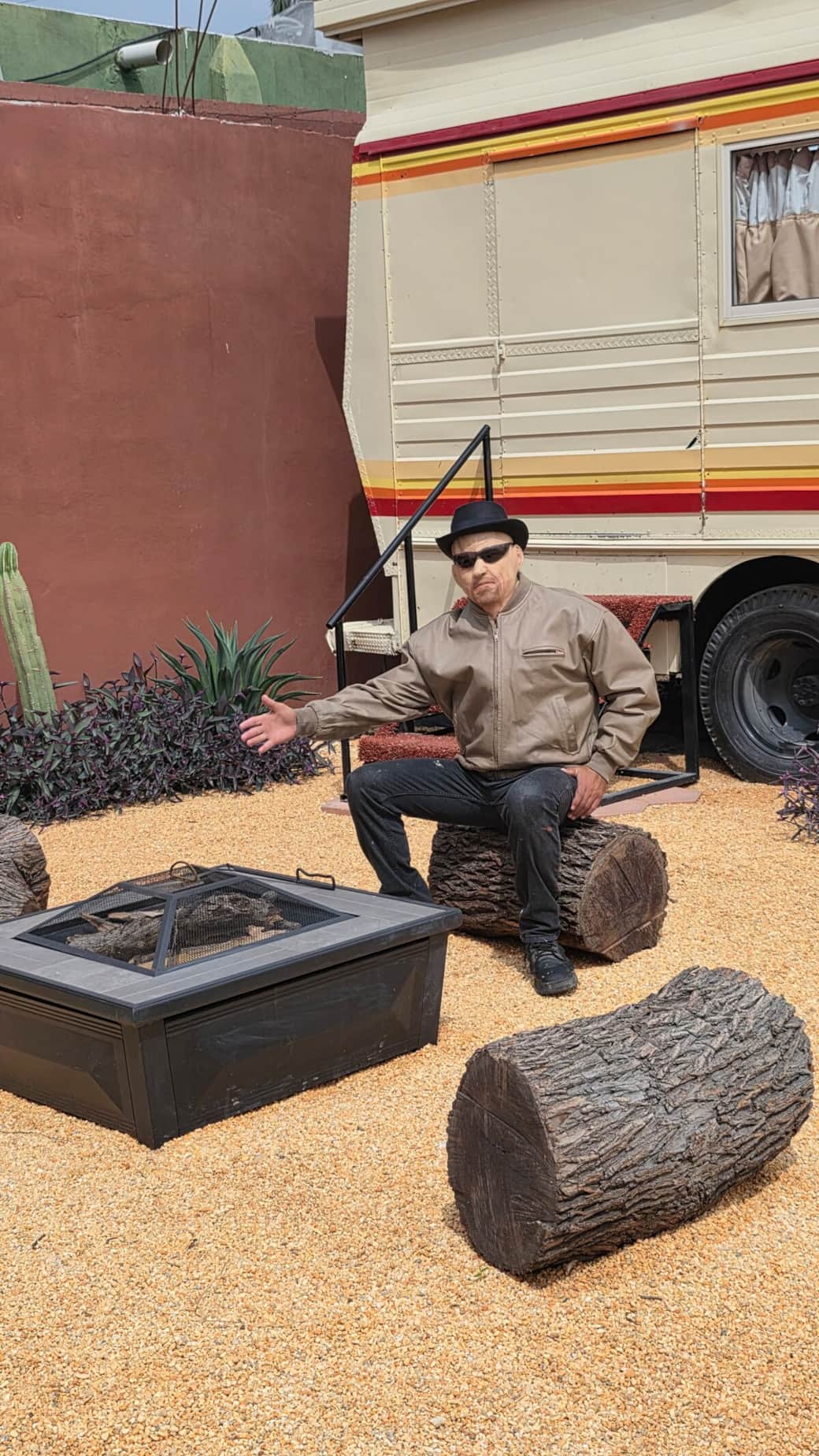 Heisenberg te puede recibir en horarios cercanos al check in base.