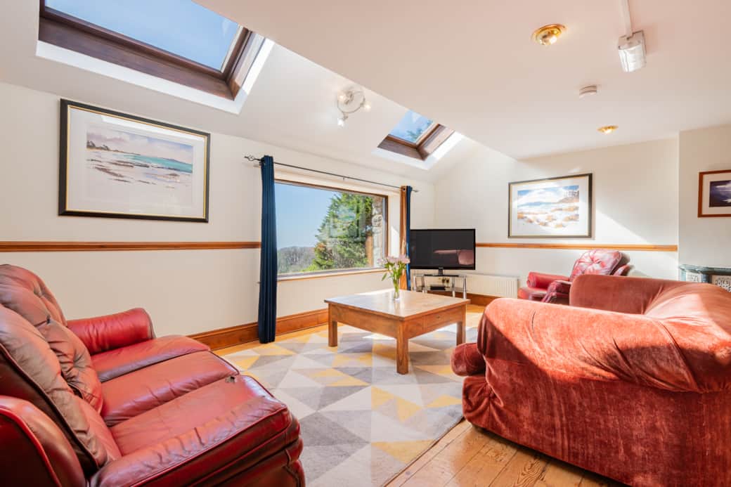 Lounge in games room 