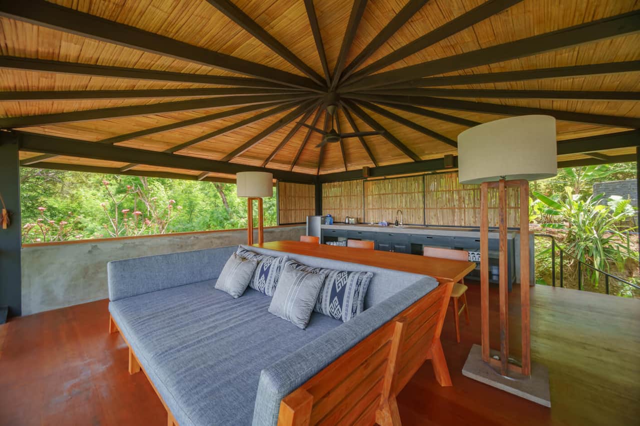 Baja Timur Sumberkima Hill retreat 