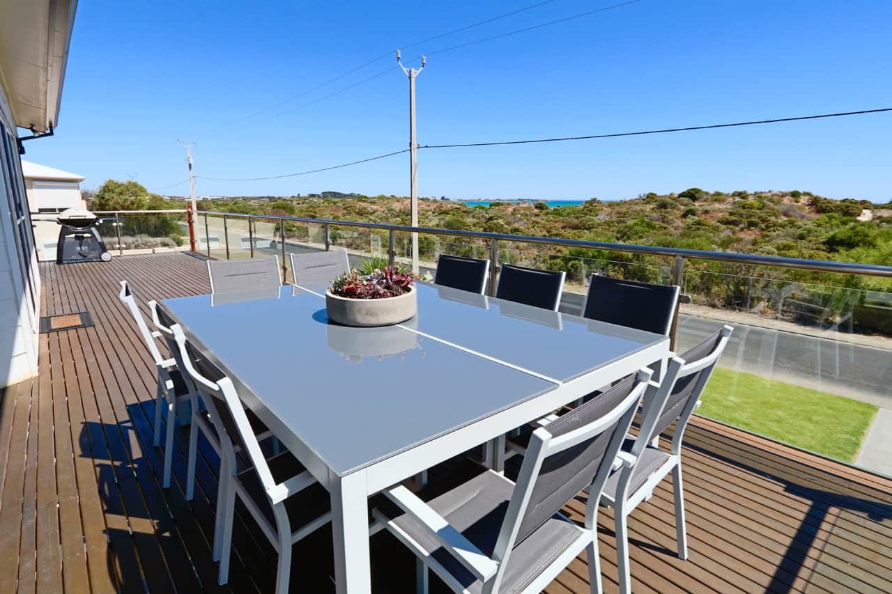 Robe Accommodation 128 Esplanade Sleeps 12