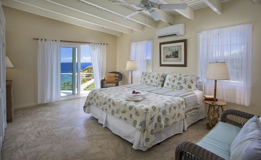 Upper Level King Master Bedroom