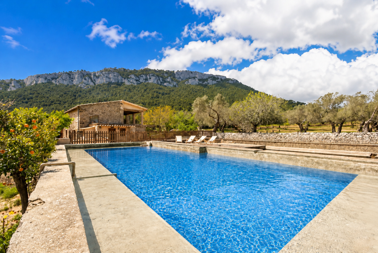 Pool 1