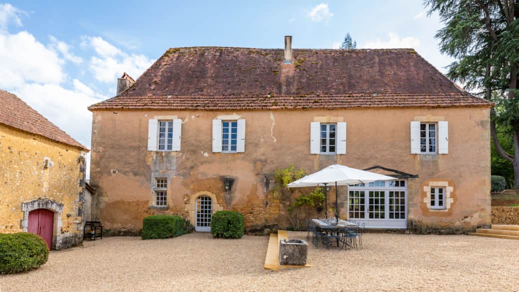 Le Logis Noble : charme séculaire et noblesse intemporelle Le Logis Noble : charme séculaire et noblesse intemporelle
