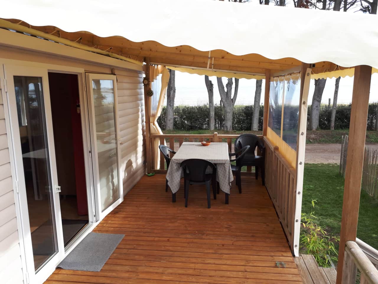 Terrasse couverte et fermée 