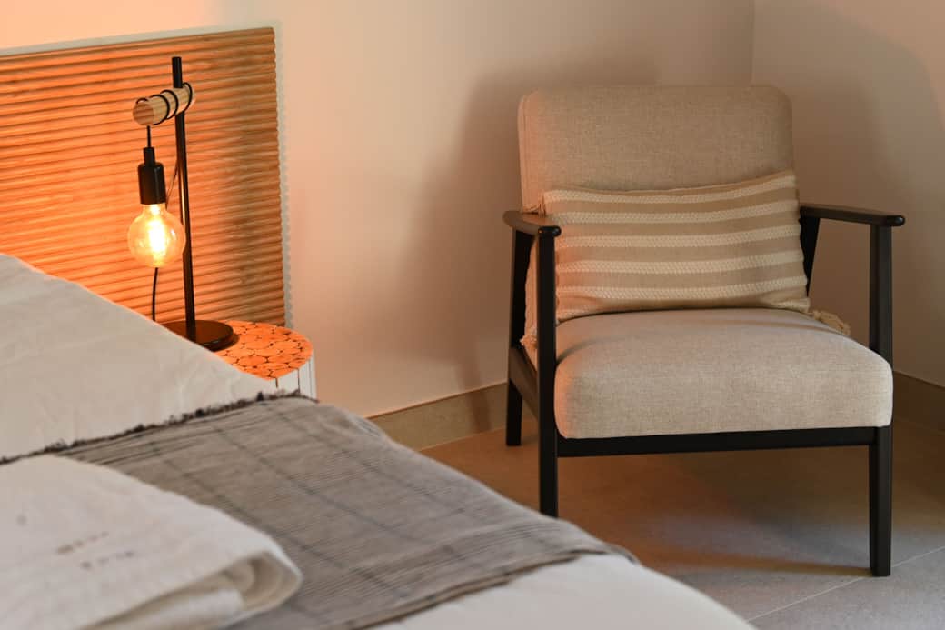 3 Chambre Fauteuil lumière