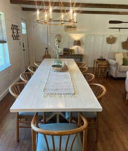 Seating for 10