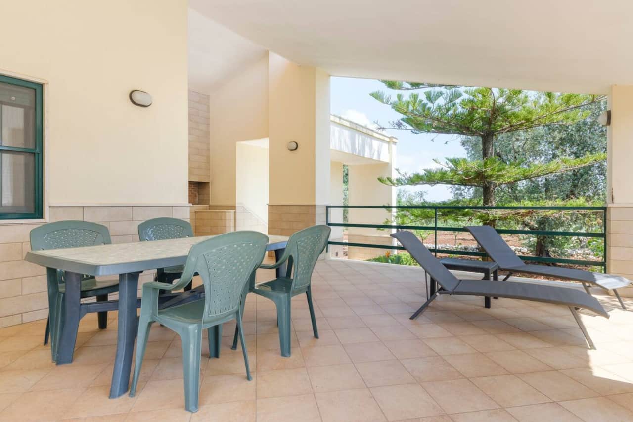 veranda