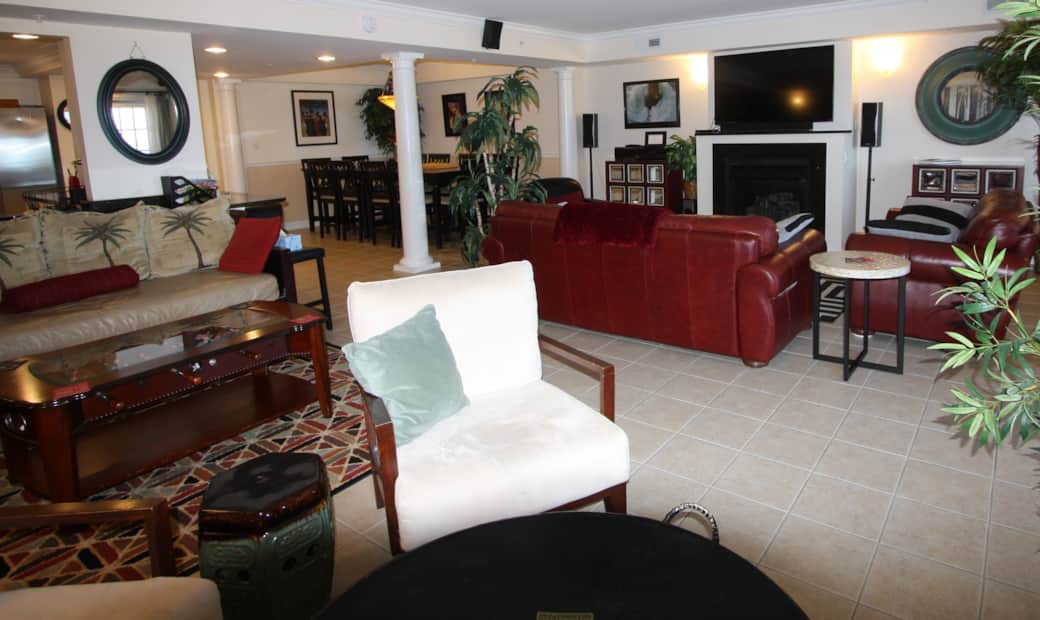 Front Room (IMG_9435 (2))