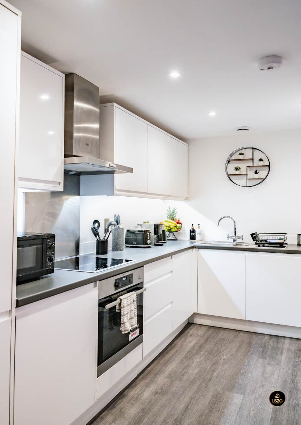 Fully equipped kitchen Fully equipped kitchen