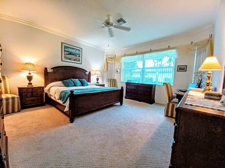 Reva’s Villa 🌺Westminster Golf Course⛳️Plus Cart! 🛺 Villa in Lehigh Acres