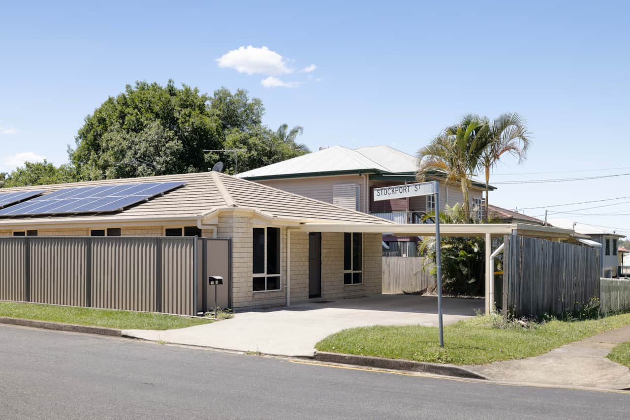 Exterior: Well-kept and neat exterior with easy property access