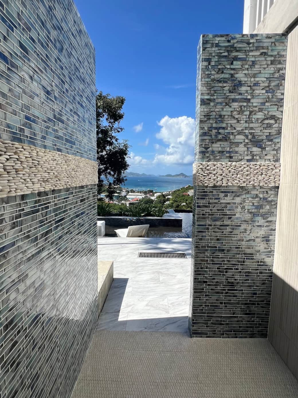 Viewfrom Pool