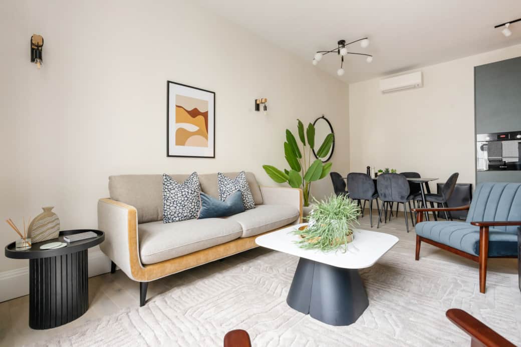 Flat D, 36 Great Russell Street-9