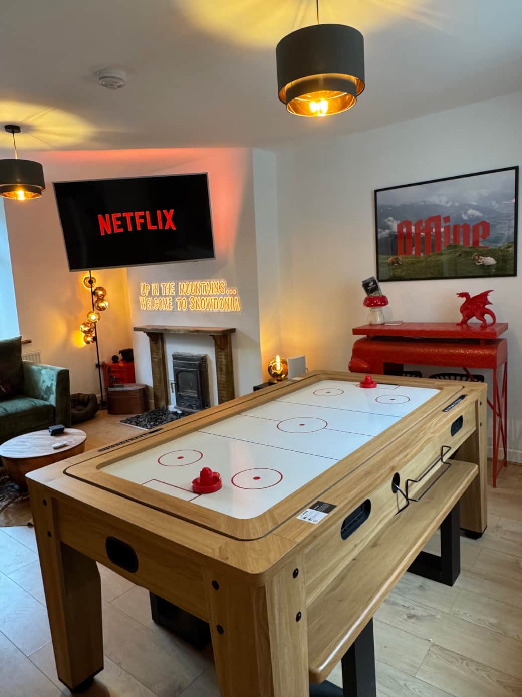 Air Hockey