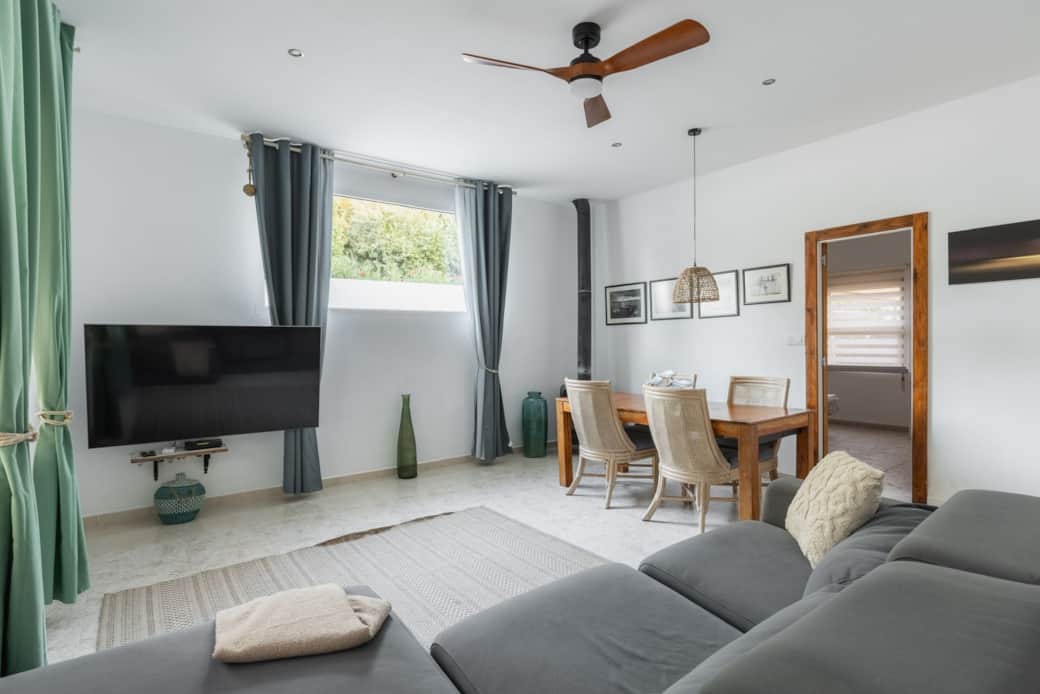 Ca Tauró Wohnzimmer TV Meer Strand Dénia