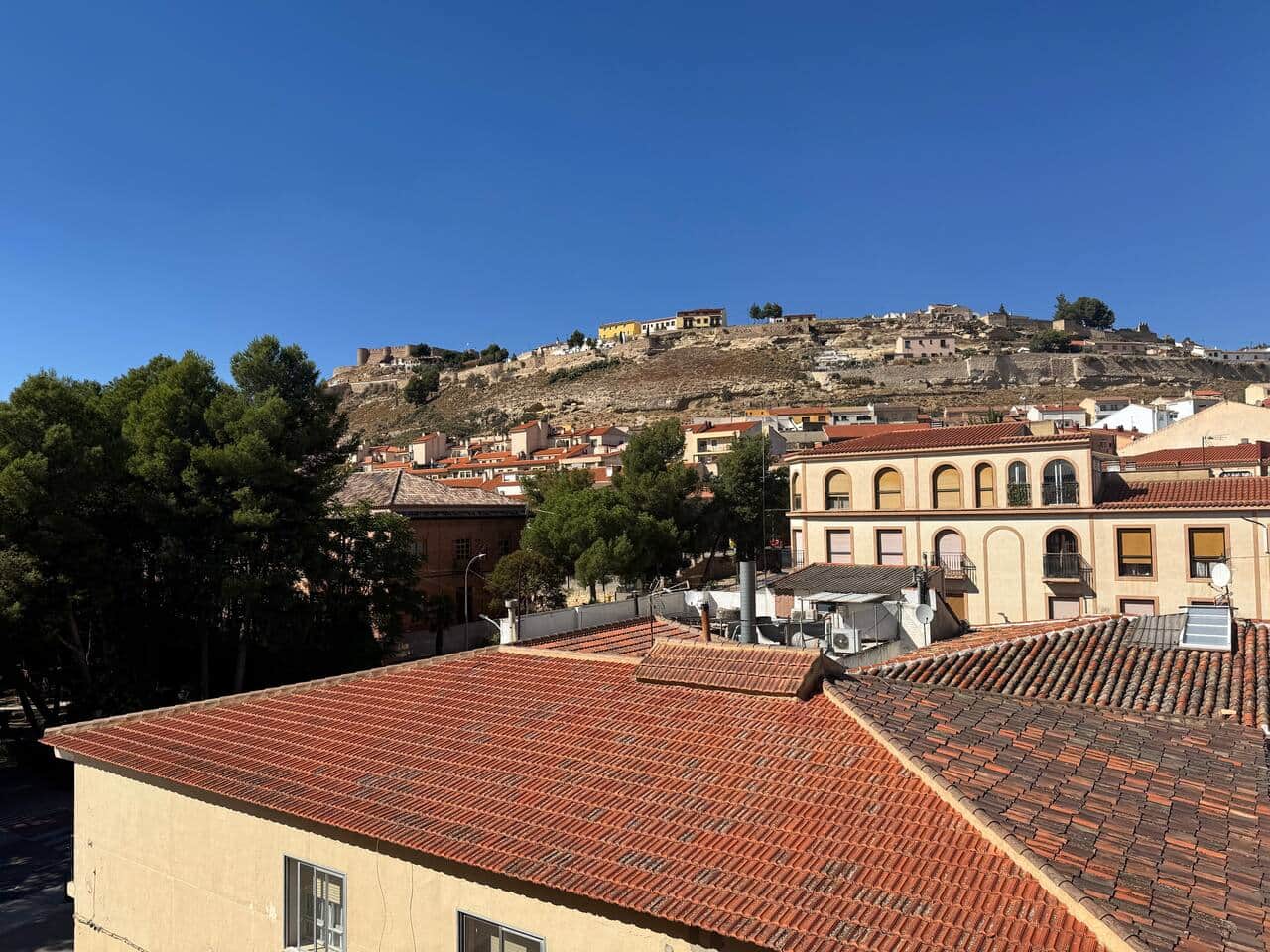 Magnífico Piso En Chinchilla De Monte Aragón — foto 1