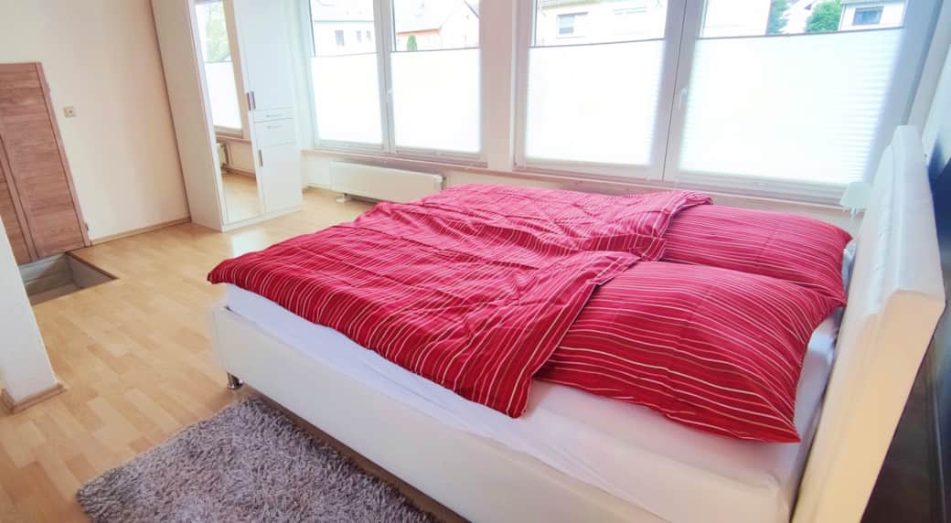 Schlafzimmer 2