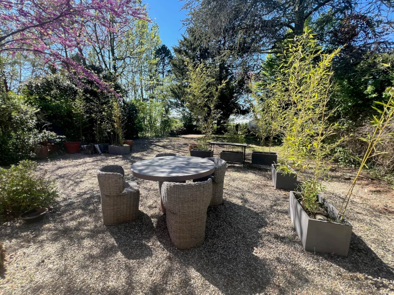 Terasse, jardin & portail privé
