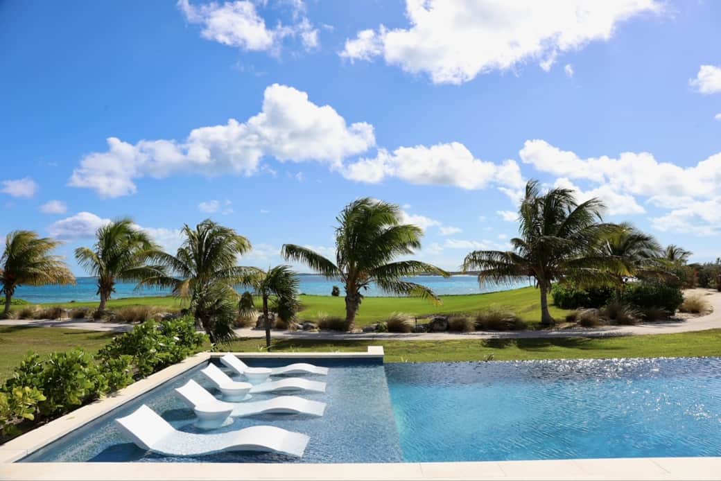 Pool Loungers Pool Loungers