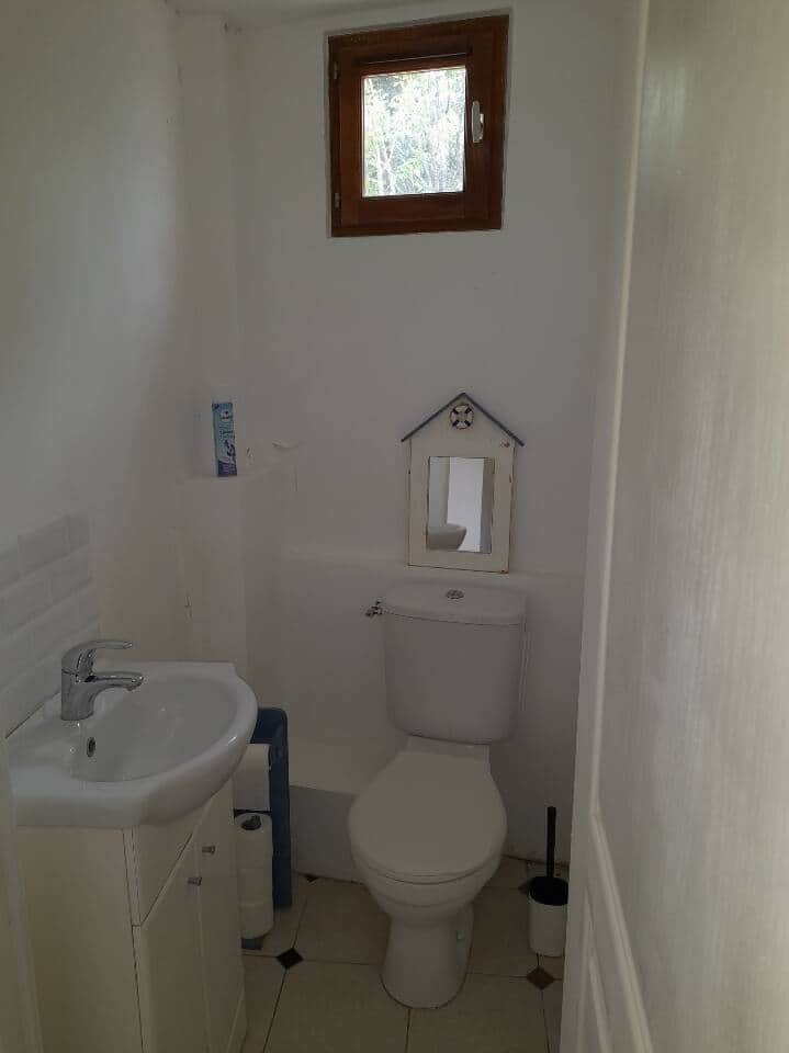 Toilettes bas