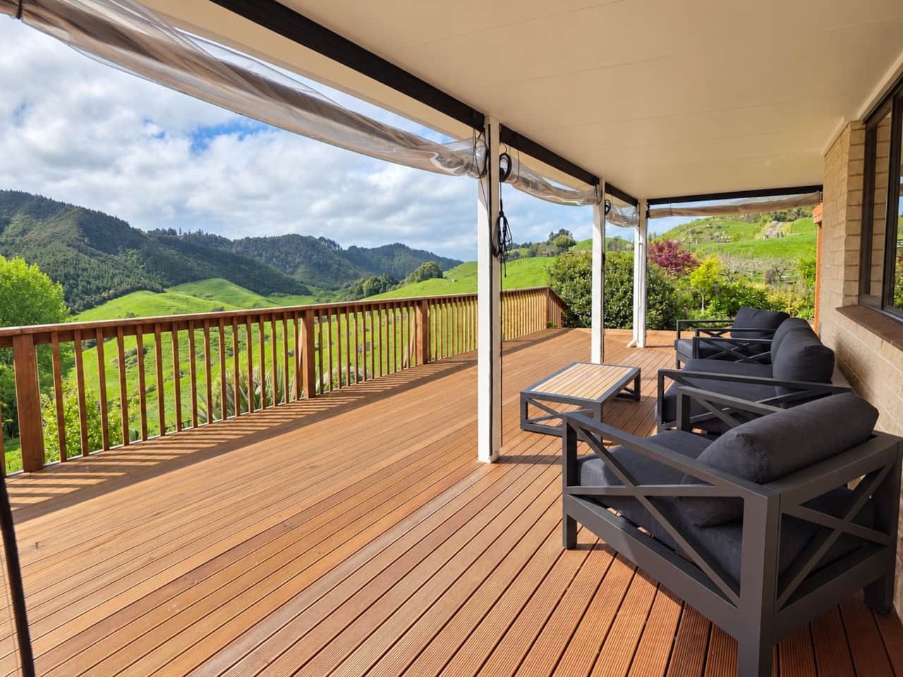 Deck view
