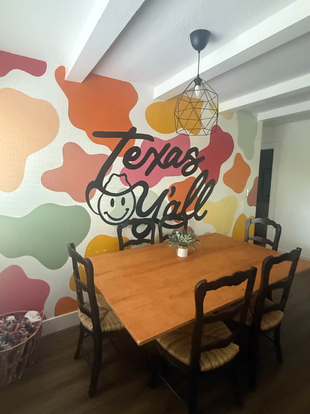 3_Dining Area