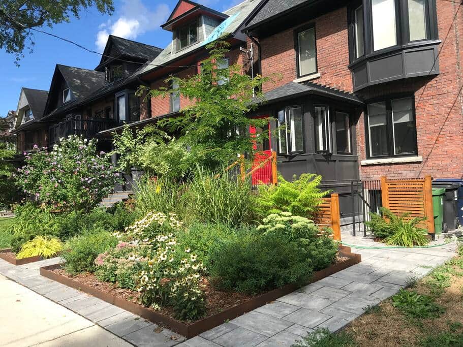 Sunny gardens on a quiet block near all the action. 