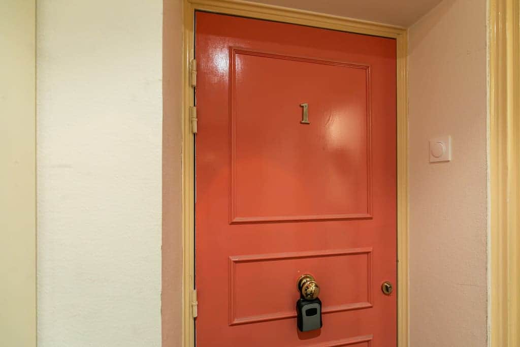 Entrée au logement 