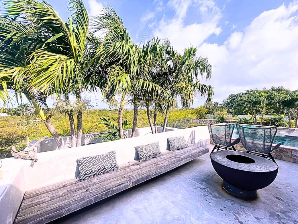 Zicht acterzijde Villa Sabal Breeze