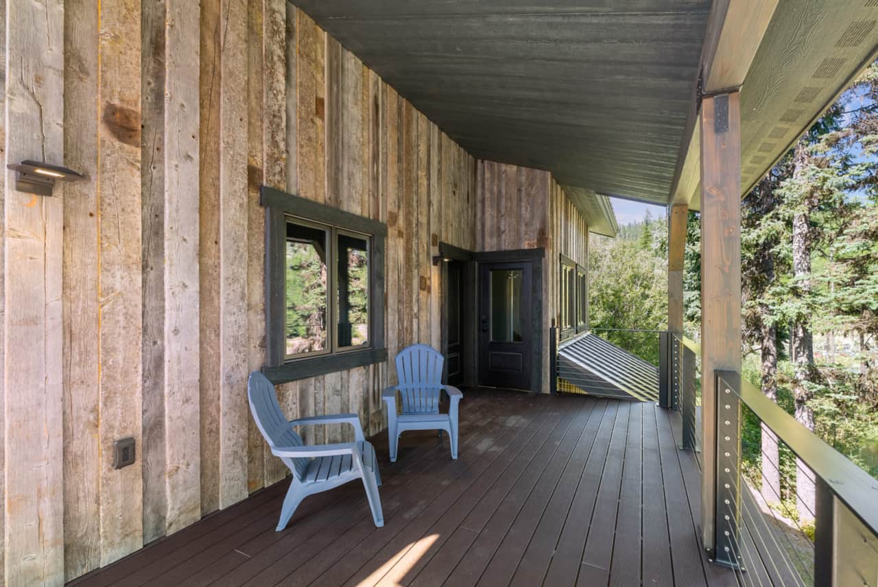 Covered seating area