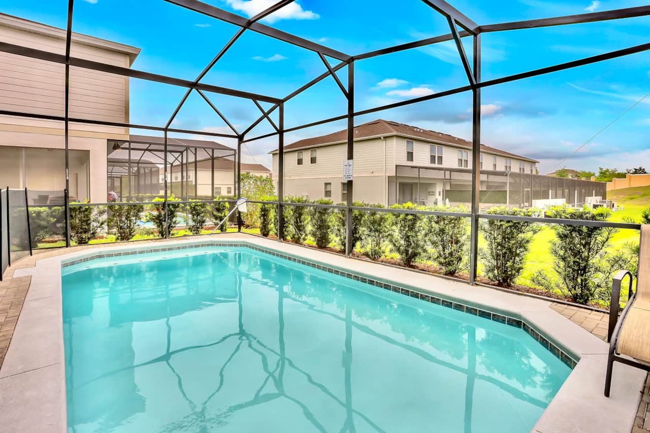 Fully enclosed, private pool