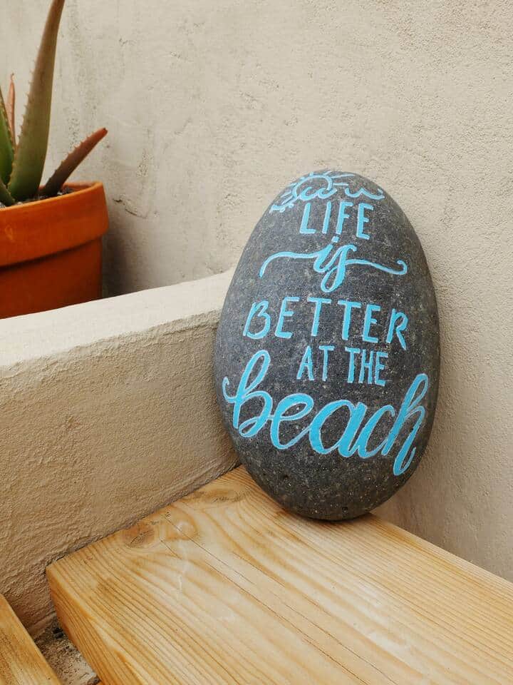Life is better at the beach, isn't it ?