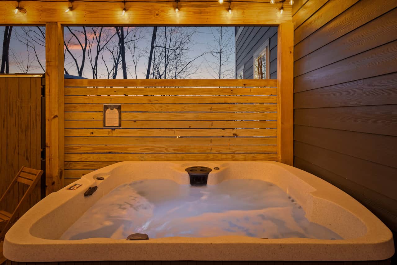 MID Private Hot Tub Terrace with String Lights