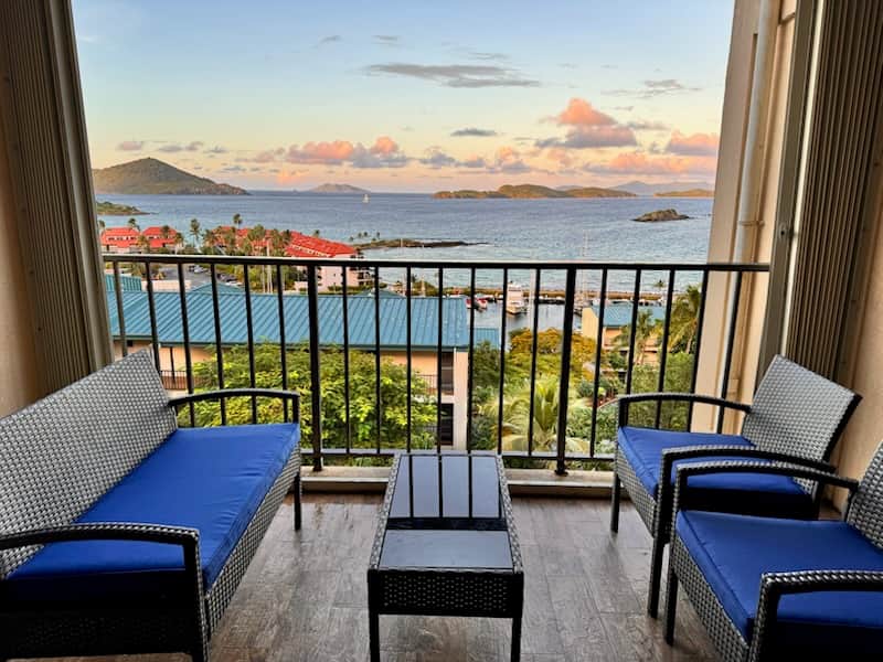 Balcony with a View 