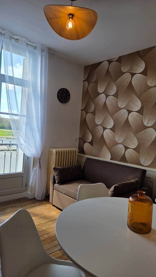 canapé au fil de l'eau locationdetouraine.com